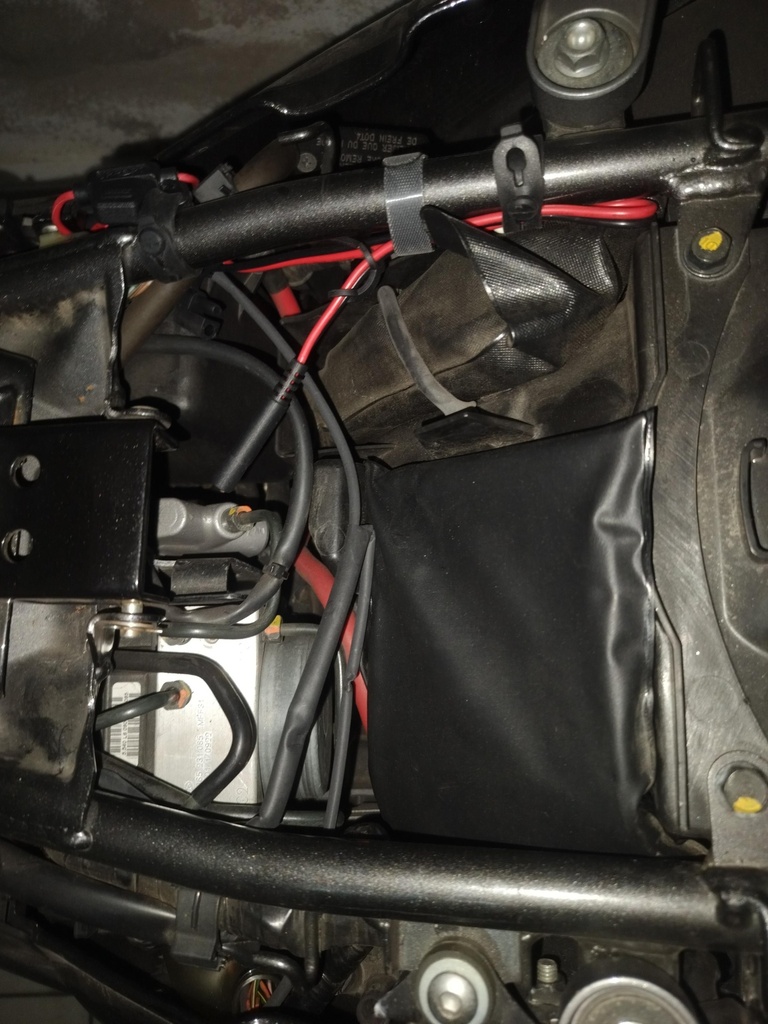 Honda Transalp XLV 700 ABS Adventure Completa com Malas e Extras