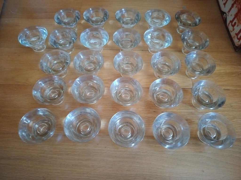 Castiçais de Vidro para Velas Pequenas - Design K. & M. Hagberg