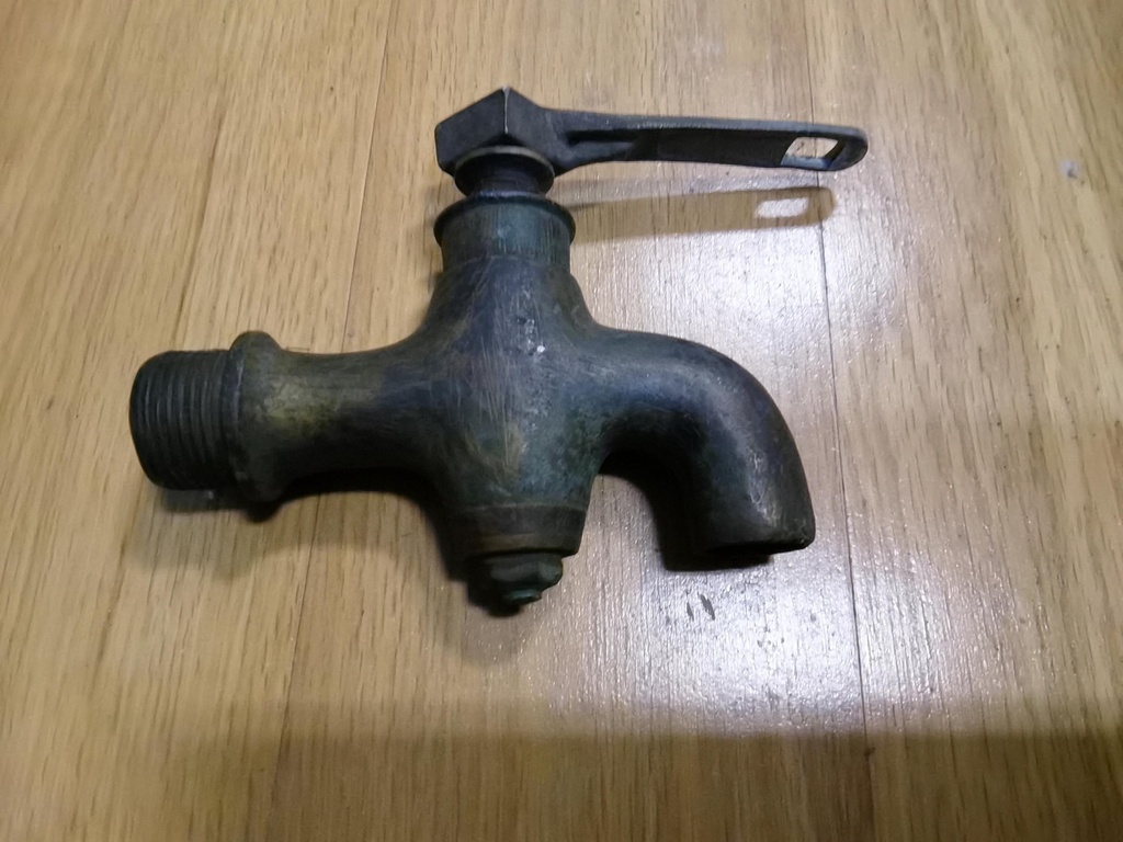 Torneira antiga decoração